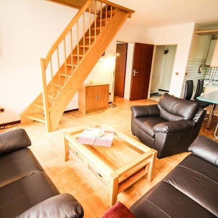 Geraeumige Ferienwohnung Anker In Ruhiger Lage Scharbeutz Ngoại thất bức ảnh