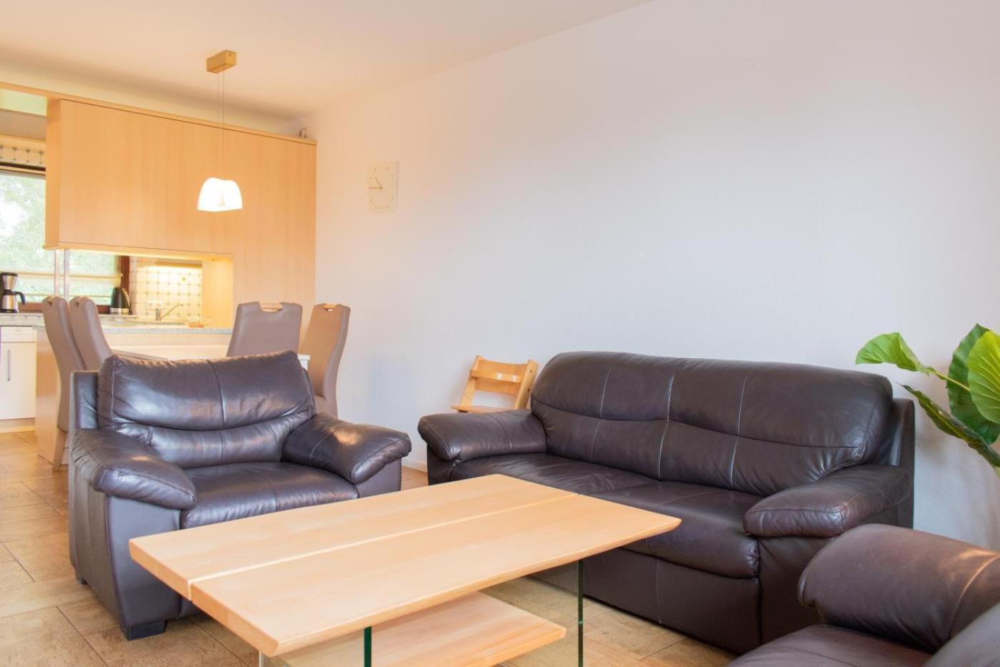 Geraeumige Ferienwohnung Anker In Ruhiger Lage Scharbeutz Ngoại thất bức ảnh